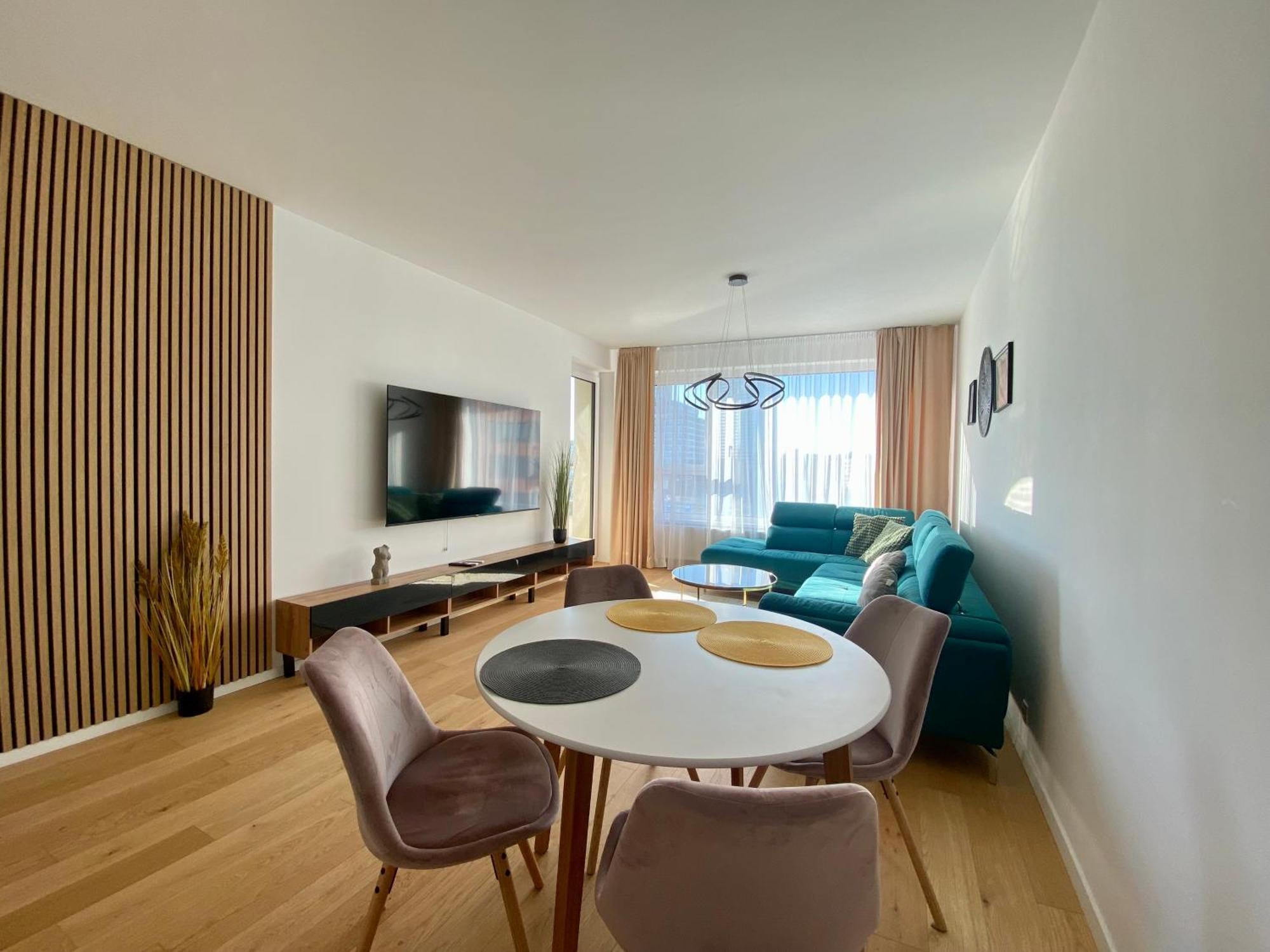ברטיסלאבה Danubius Apartments מראה חיצוני תמונה