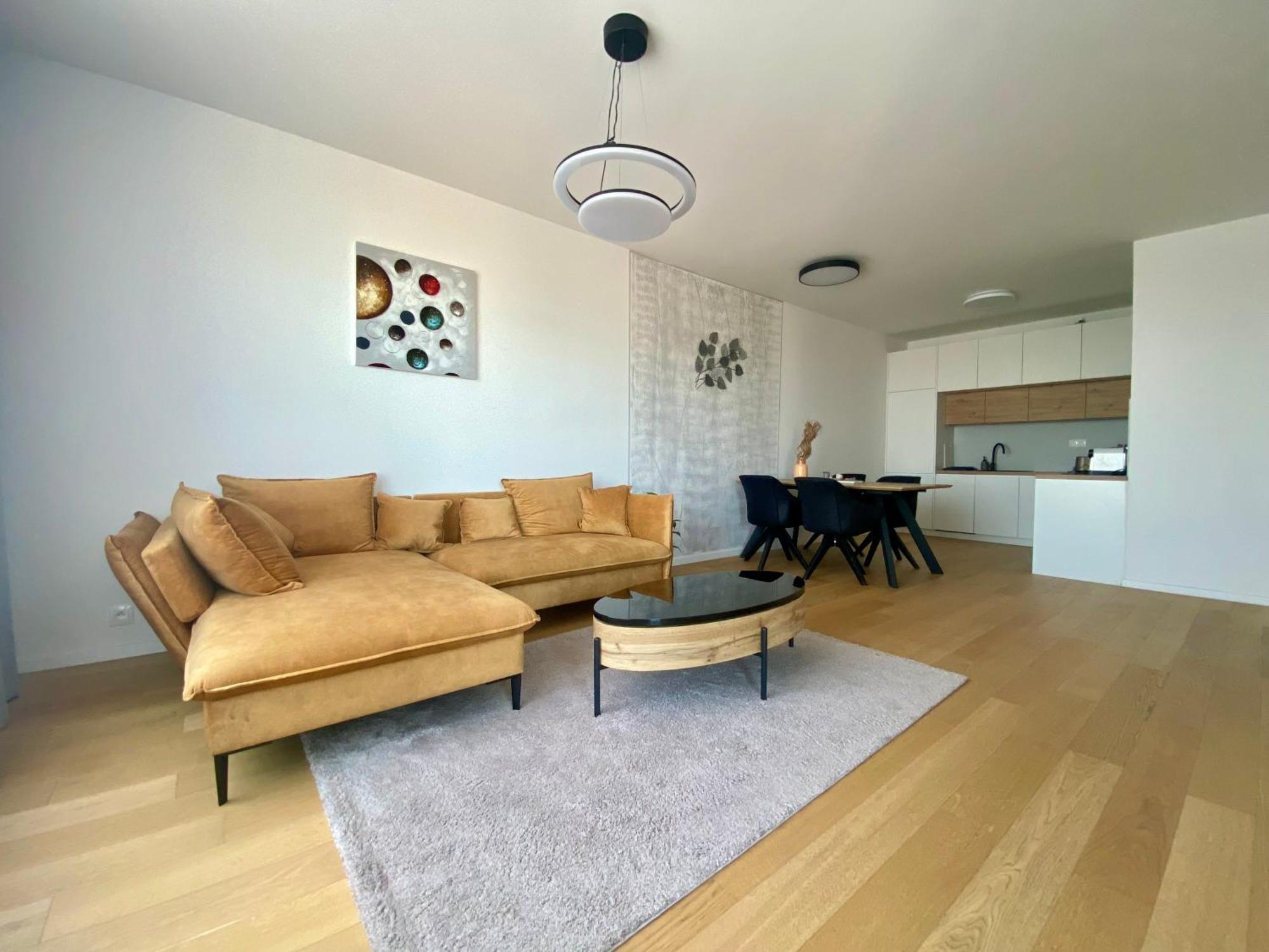 ברטיסלאבה Danubius Apartments מראה חיצוני תמונה